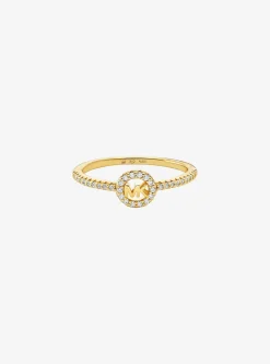 Bague Fulton plaquée en métal précieux et à breloque logo avec pierres pavées