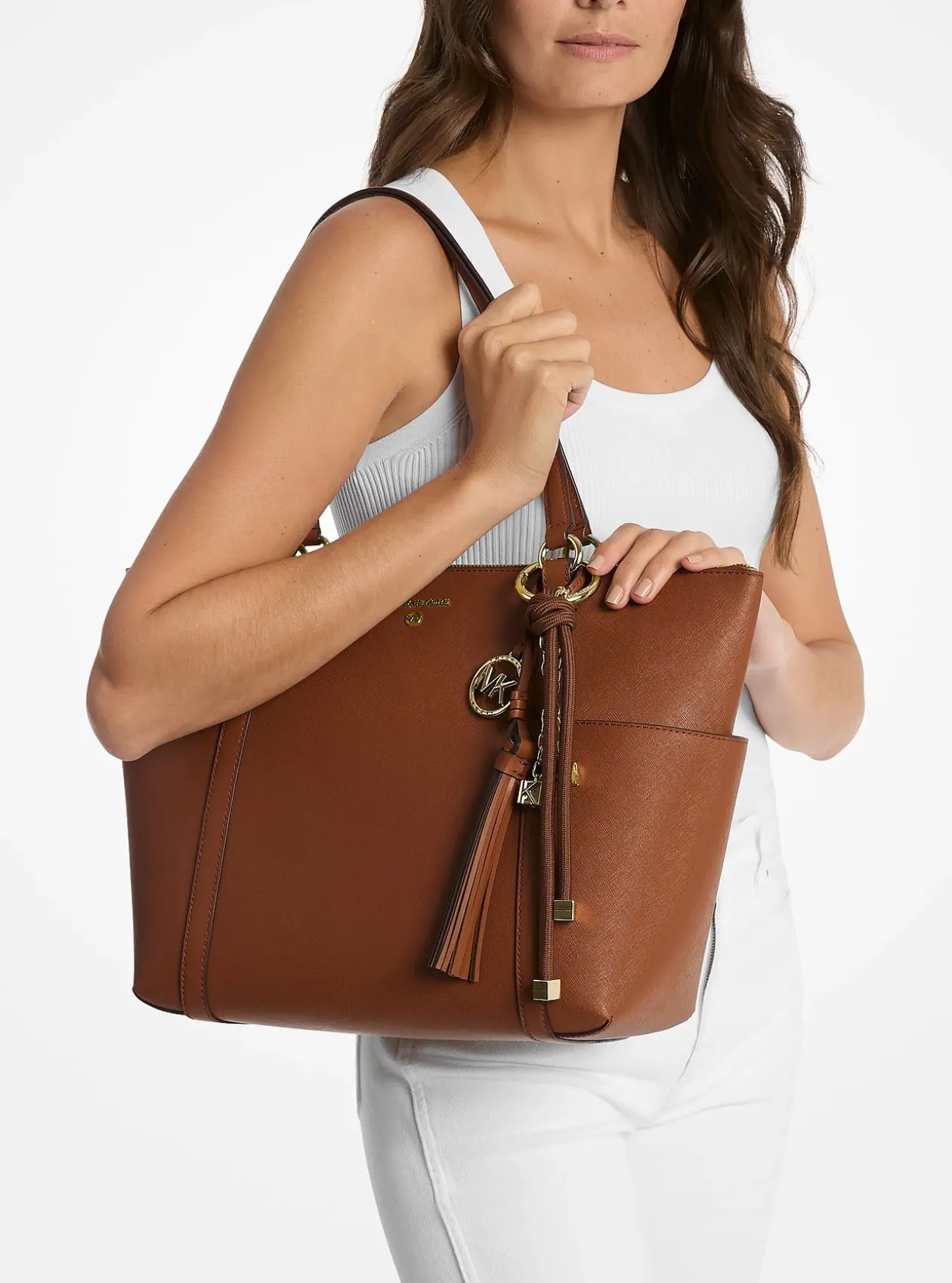 Breloque de sac dorée avec cordon