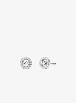 Collier et boucles d'oreilles Fulton en argent sterling plaqué en métal précieux avec pierres pavées et breloque à logo