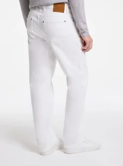 Jean Finn en denim extensible à coupe droite