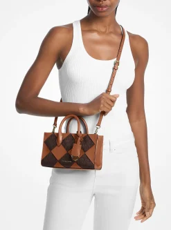 Petit sac Mirella tissé à logo Signature